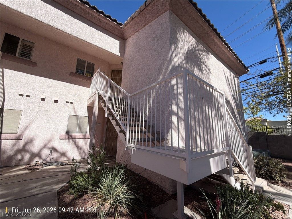 4555 East Sahara Avenue 103, Las Vegas, NV 89104