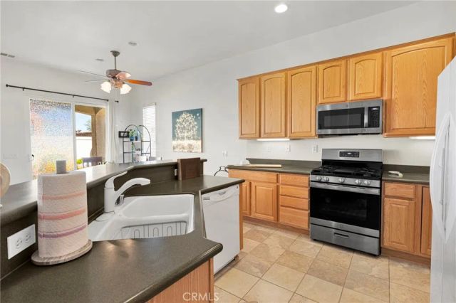 10676 Lanigan, Apple Valley, CA 92308