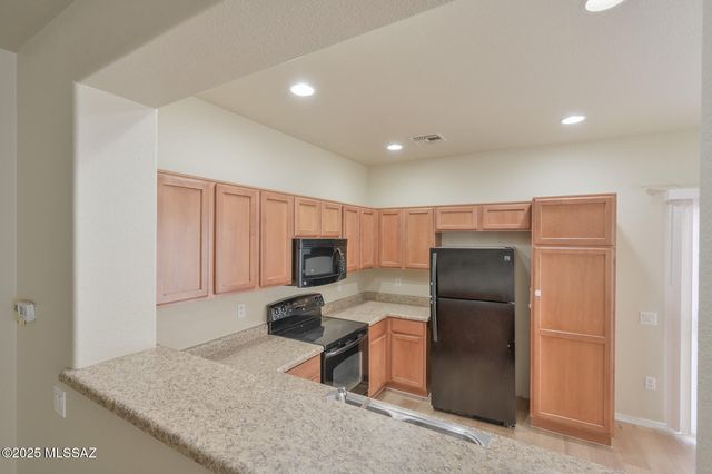 20897 E Founders Road, Red Rock, AZ 85145