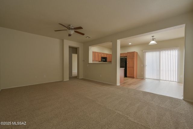 20897 E Founders Road, Red Rock, AZ 85145