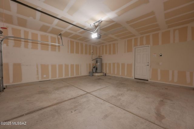 20897 E Founders Road, Red Rock, AZ 85145