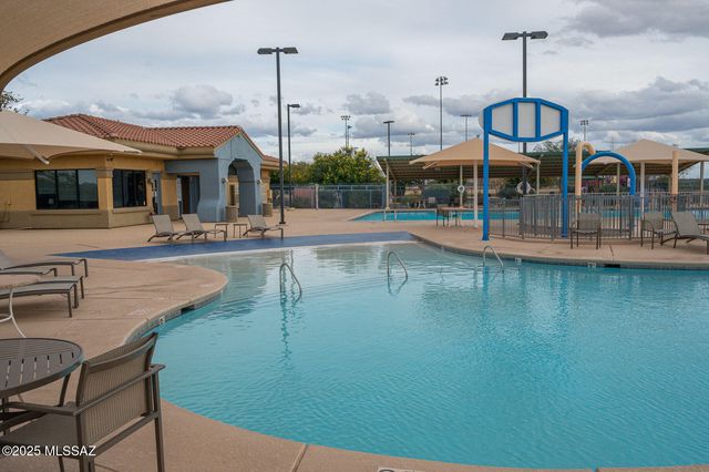 20897 E Founders Road, Red Rock, AZ 85145