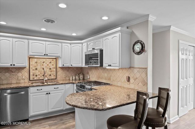 906 Bowsprit Point, Lanoka Harbor, NJ 08734