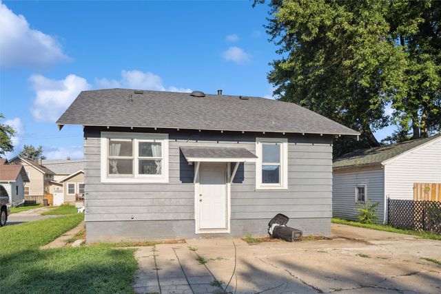 410 E 10th Street N, Newton, IA 50208