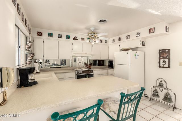 8166 E PUEBLO Avenue, Mesa, AZ 85208