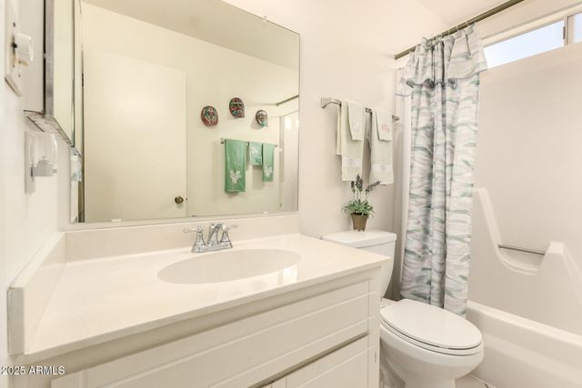 8166 E PUEBLO Avenue, Mesa, AZ 85208