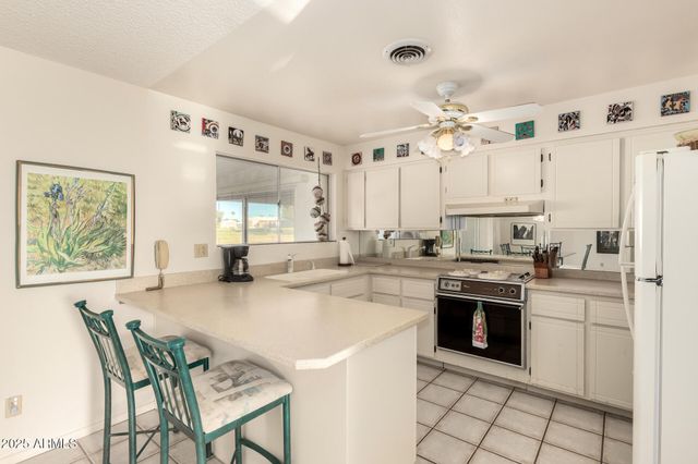 8166 E PUEBLO Avenue, Mesa, AZ 85208