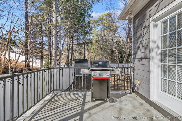 327 Ridgeway Court, Fayetteville, NC 28311