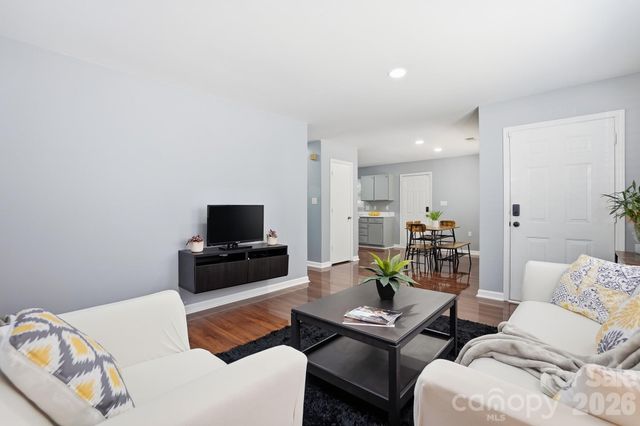 906 Key Street, Charlotte, NC 28208