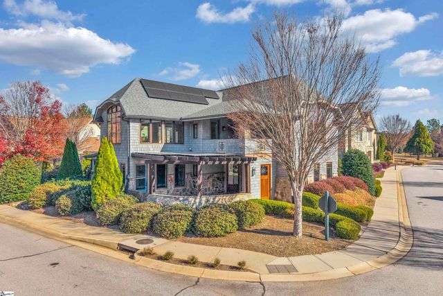 1 Village Mews Road, Piedmont, SC 29673