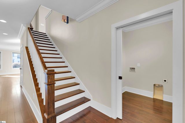 1 Village Mews Road, Piedmont, SC 29673