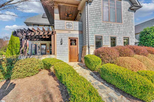 1 Village Mews Road, Piedmont, SC 29673