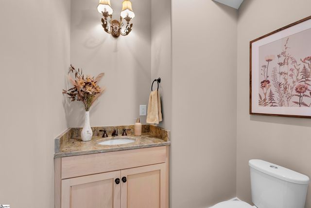 1 Village Mews Road, Piedmont, SC 29673