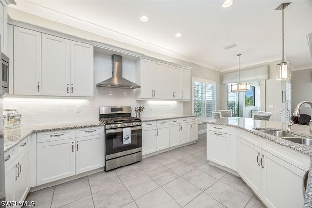 16554 Calistoga DR, Bonita Springs, FL 34135