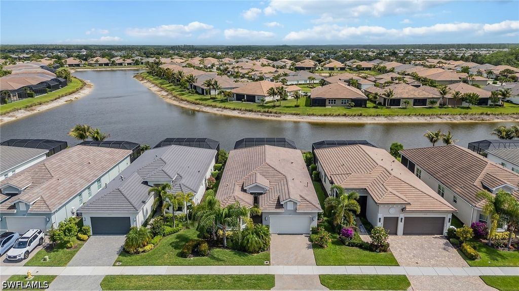 16554 Calistoga DR, Bonita Springs, FL 34135