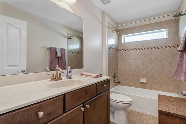 27103 ROANOKE DRIVE, Leesburg, FL 34748