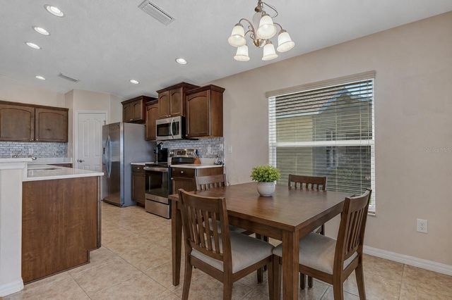 27103 ROANOKE DRIVE, Leesburg, FL 34748