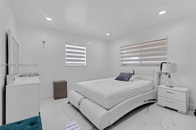 7031 SW 12th Street, Pembroke Pines, FL 33023