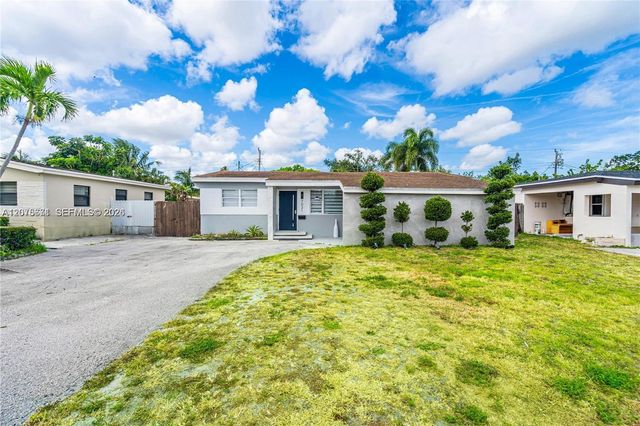 7031 SW 12th Street, Pembroke Pines, FL 33023