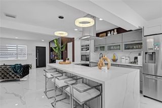 7031 SW 12th Street, Pembroke Pines, FL 33023