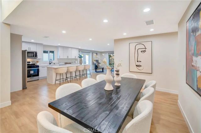 24256 Friar, Woodland Hills, CA 91367