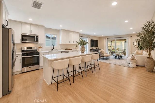 24256 Friar, Woodland Hills, CA 91367
