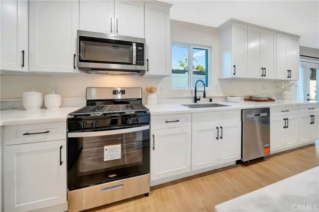 24256 Friar, Woodland Hills, CA 91367