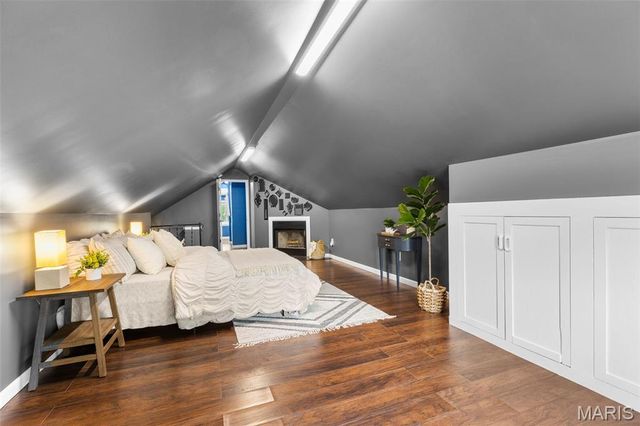 5201 Bancroft Avenue, St Louis, MO 63109