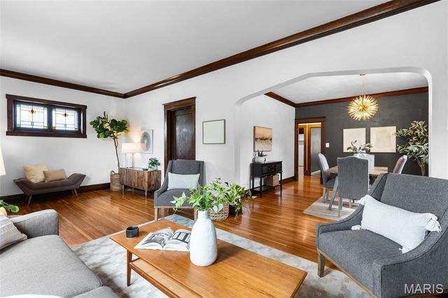 5201 Bancroft Avenue, St Louis, MO 63109