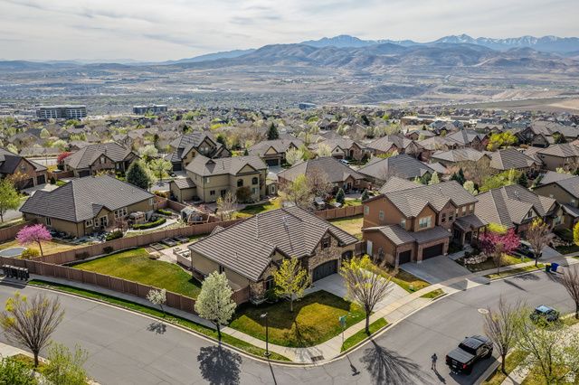 2141 W ASPEN WOOD LOOP, Lehi, UT 84048