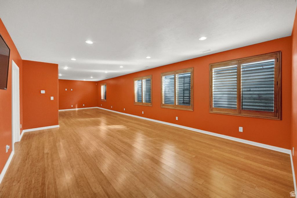 Image 23 of property listing at 2141 W ASPEN WOOD LOOP, Lehi, UT 84048