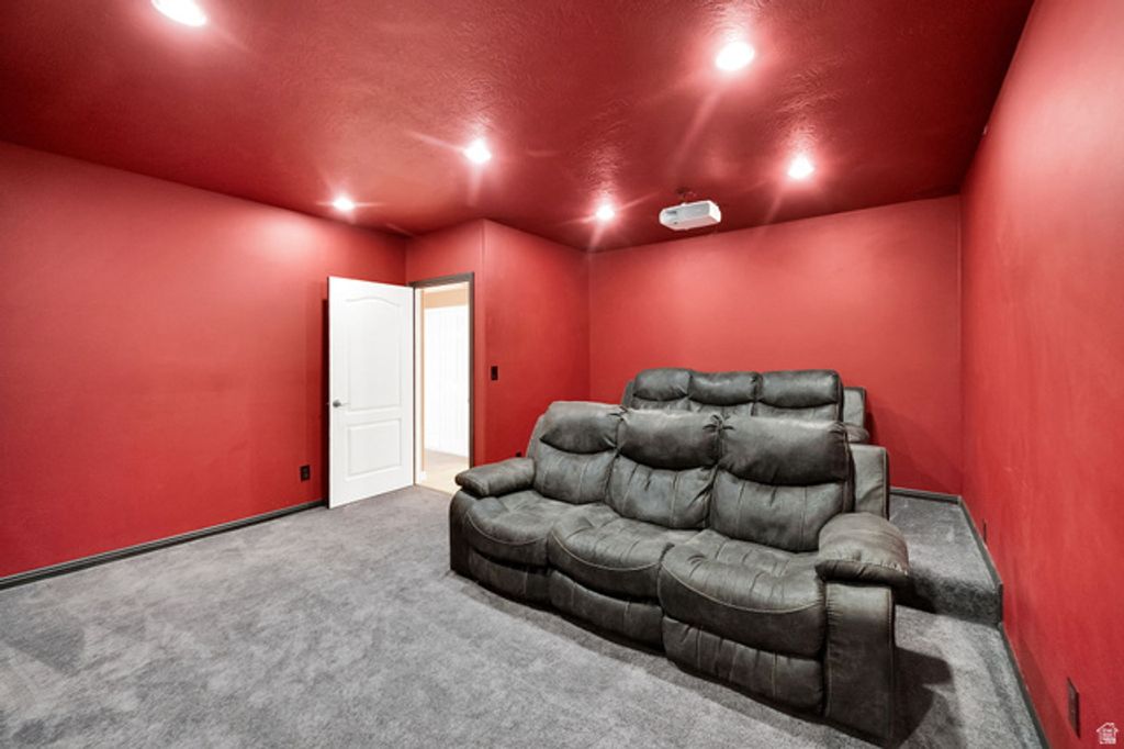 Image 26 of property listing at 2141 W ASPEN WOOD LOOP, Lehi, UT 84048