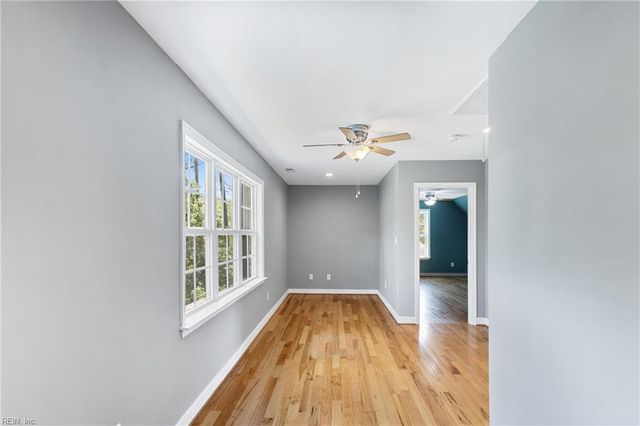 9283 Diane AVE, Hayes, VA 23072