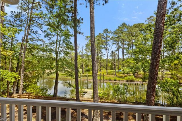 9283 Diane AVE, Hayes, VA 23072