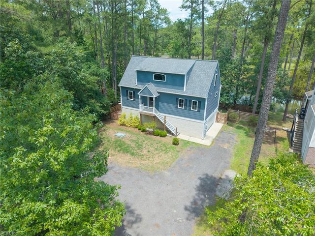 9283 Diane AVE, Hayes, VA 23072