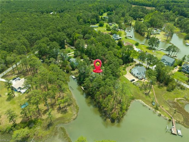 9283 Diane AVE, Hayes, VA 23072