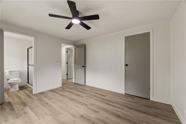 1801 N Davidson Road, Independence, MO 64058