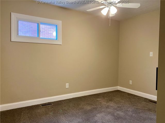 357 3rd Avenue, Ripley, WV 25271