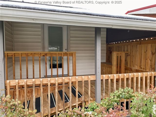 357 3rd Avenue, Ripley, WV 25271