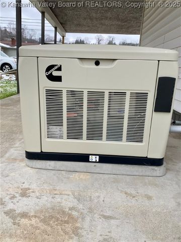 357 3rd Avenue, Ripley, WV 25271