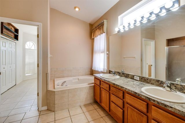 1805 WOOD BEND STREET, Tarpon Springs, FL 34689