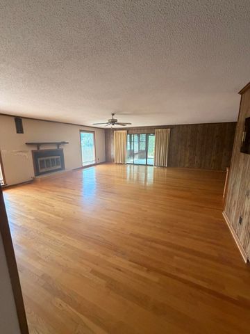 711 Hardin Drive, Chattanooga, TN 37412