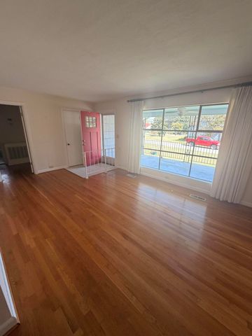 711 Hardin Drive, Chattanooga, TN 37412
