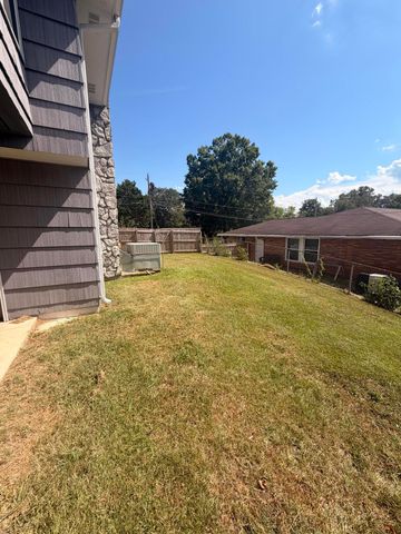 711 Hardin Drive, Chattanooga, TN 37412