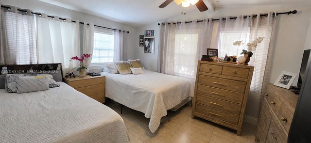 1533 NE 48TH ST, Pompano Beach, FL 33064