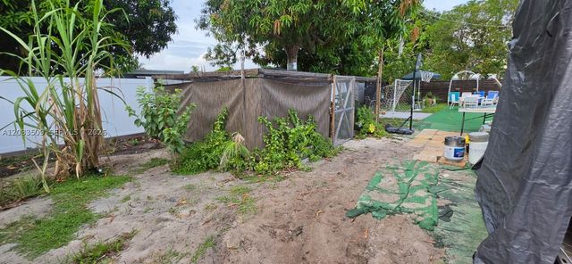 1533 NE 48TH ST, Pompano Beach, FL 33064