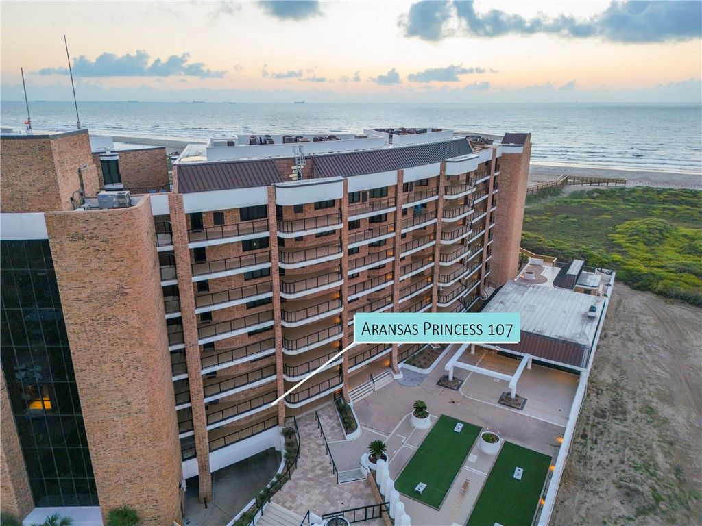 720 Access Road 1-A 107, Port Aransas, TX 78373