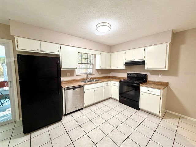 4129 NW 32ND STREET, Gainesville, FL 32605