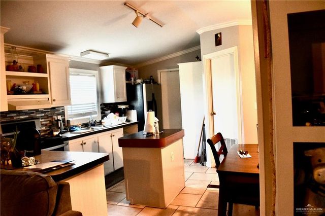 6209 Poinsettia Street, Edinburg, TX 78542