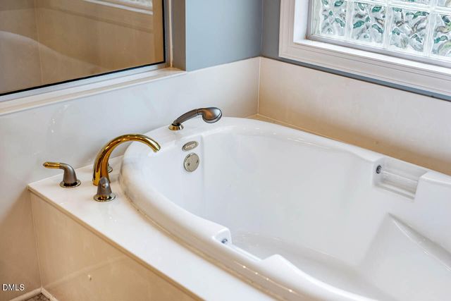 1624 Rosebriar Place, Hillsborough, NC 27278
